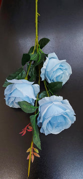 Fir trandafiri artificiali albastru deschis 80cm – flori decorative material textil